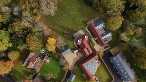 Photo 18- click for photo gallery